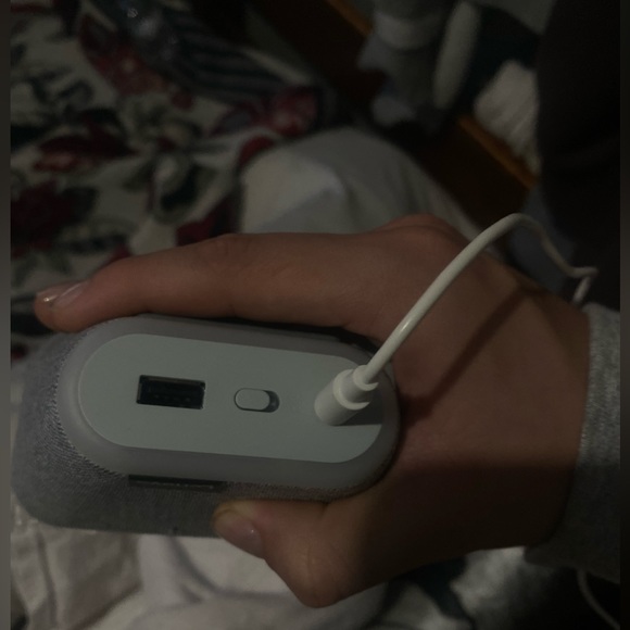 Smart clock Essential - Picture 3 of 4